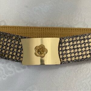Vintage 1980’s Elastic Gold tone Metal fish scale women Belt . 27” flat. W 1.3/4